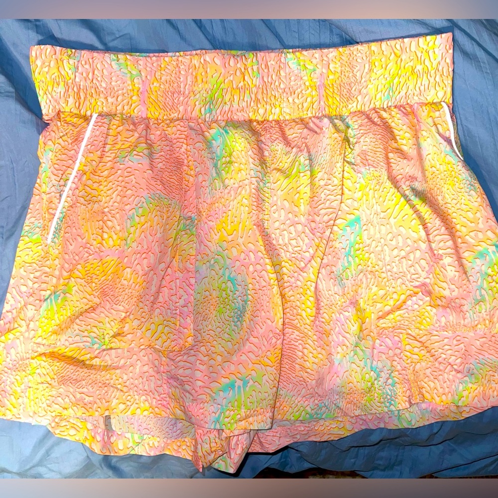 Fabletics women’s athletic shorts. Size 3x
